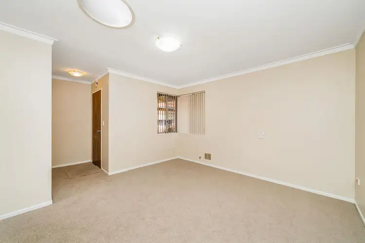 Fifth view of Homely villa listing, 30/10 Houtmans Street, Shelley WA 6148