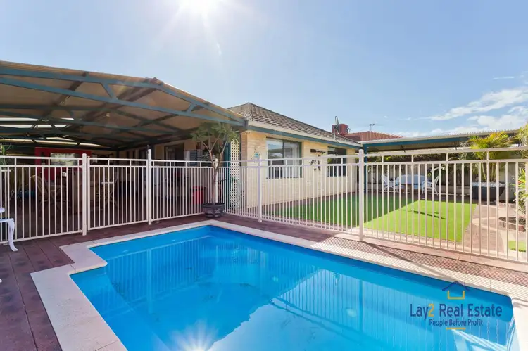 10 McKinley Court, Caversham WA 6055