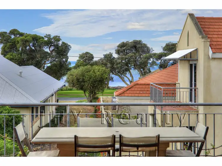 4/4 Mentor Place, Dunsborough WA 6281