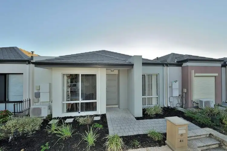 46 Lago Promenade