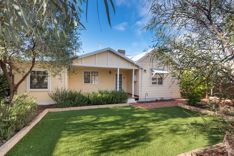 13 Ward Street, Lamington WA 6430