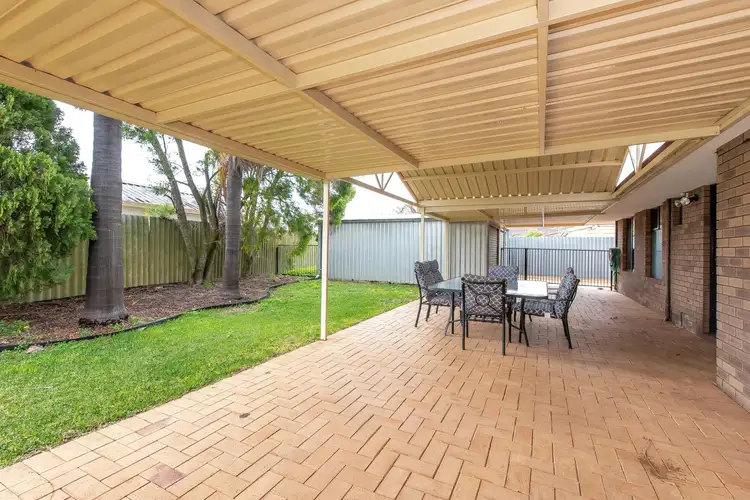 40 Gibson Way, Beechboro WA 6063
