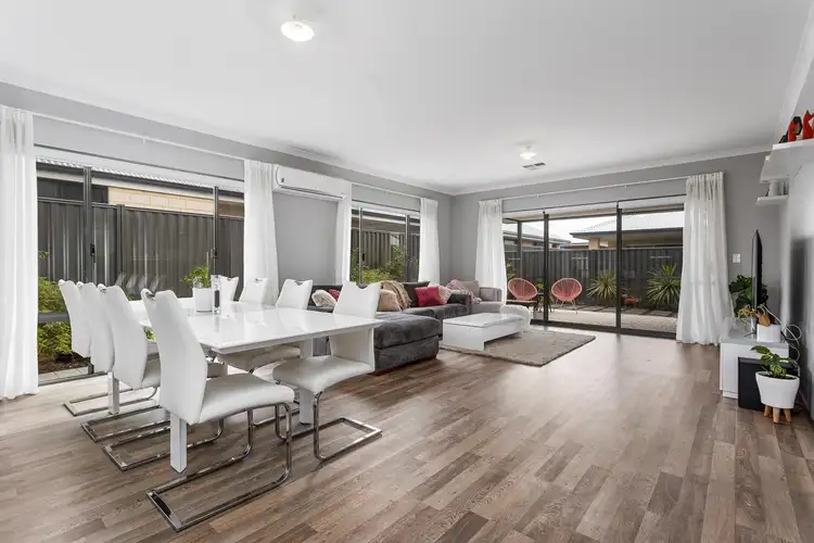 16 Pinto Way, The Vines WA 6069
