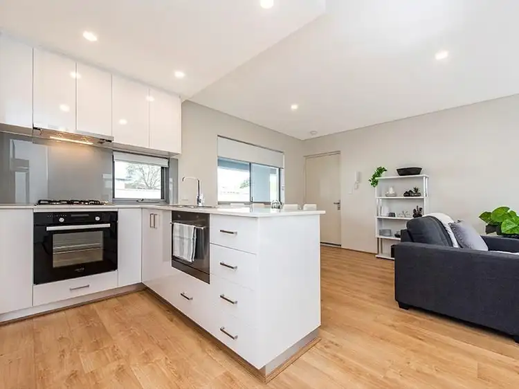 4/29 Mathoura Street, Midland WA 6056
