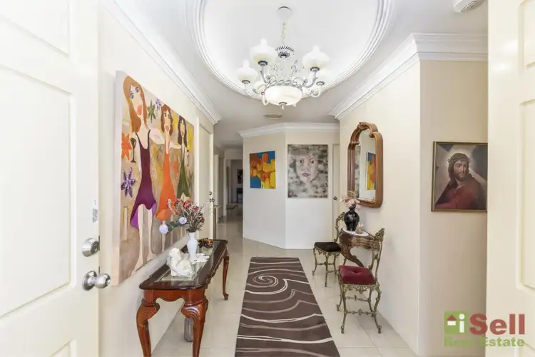 16 Chiba Retreat, Merriwa WA 6030