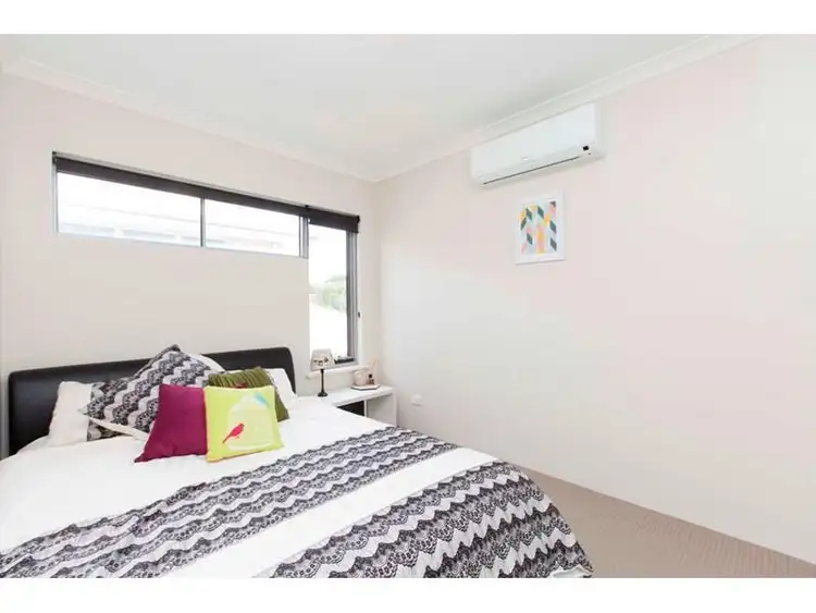 Seventh view of Homely townhouse listing, 27D Boronia Street, Innaloo WA 6018