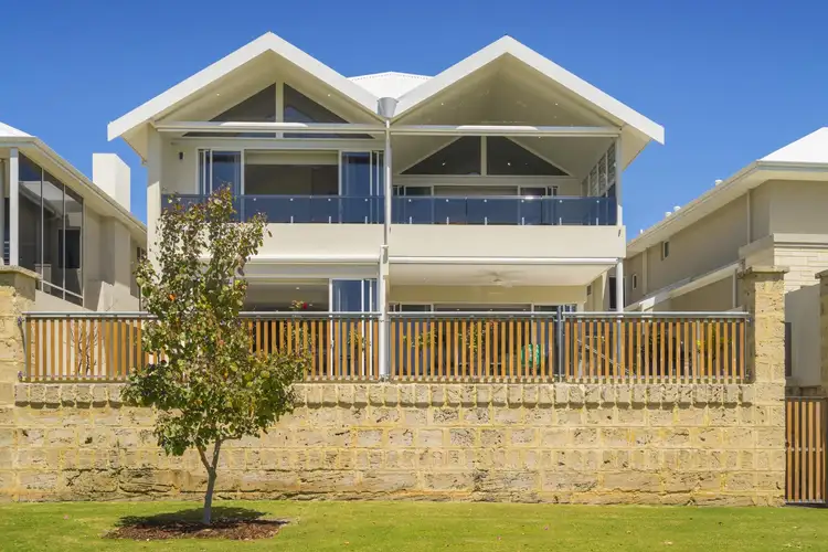 14 Tahiti Lane, Hillarys WA 6025