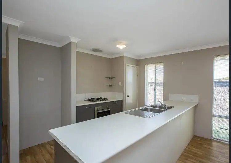Sixth view of Homely house listing, 5 Reeves Approach, Dalyellup WA 6230