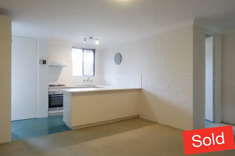 10/2 Bennelong Place, Leederville WA 6007