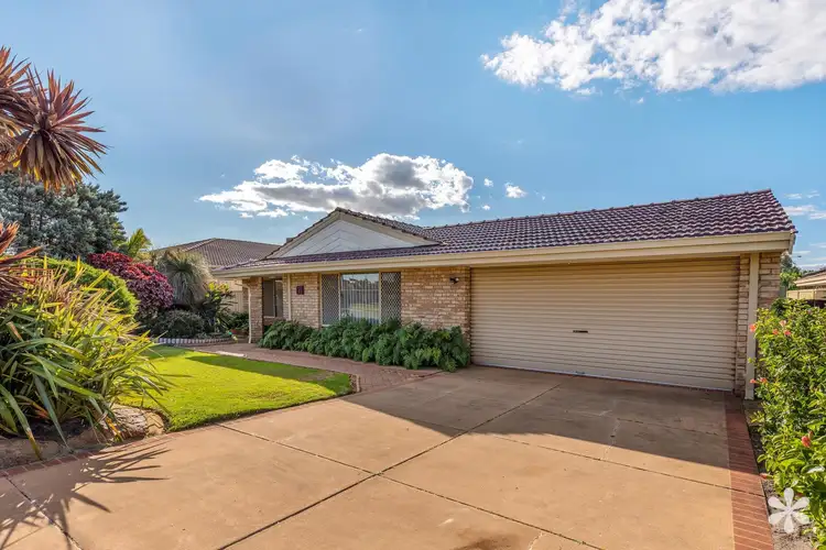 11 San Miguel Drive, Leeming WA 6149