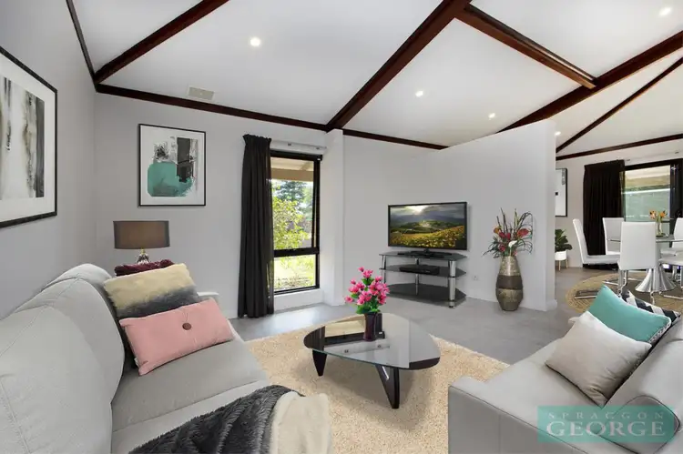 12 Pennine Way, Hamersley WA 6022
