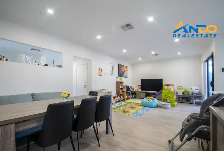 2 Mapleton Place, Duncraig WA 6023