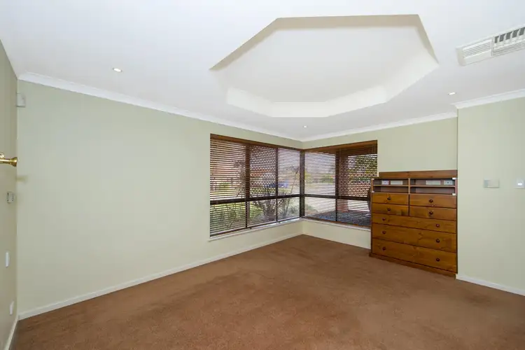 Fourth view of Homely house listing, 32 BURTONIA PLACE, Canning Vale WA 6155