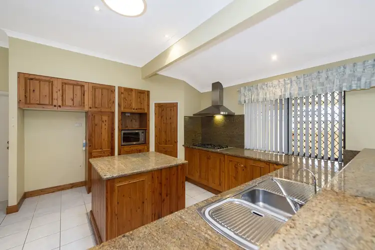 Seventh view of Homely house listing, 32 BURTONIA PLACE, Canning Vale WA 6155