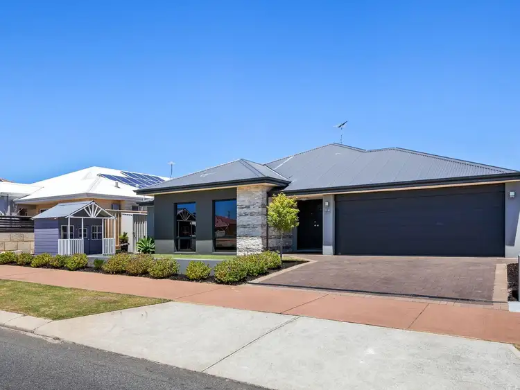 18 Irvine Parade, Hammond Park WA 6164