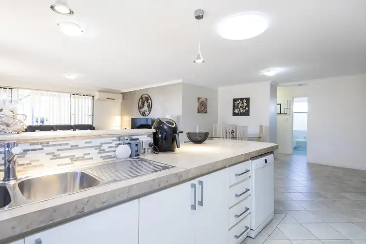 Fifth view of Homely house listing, 10 Caladenia Way, Glen Iris WA 6230
