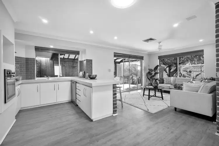 27 Madang Lane, Doubleview WA 6018