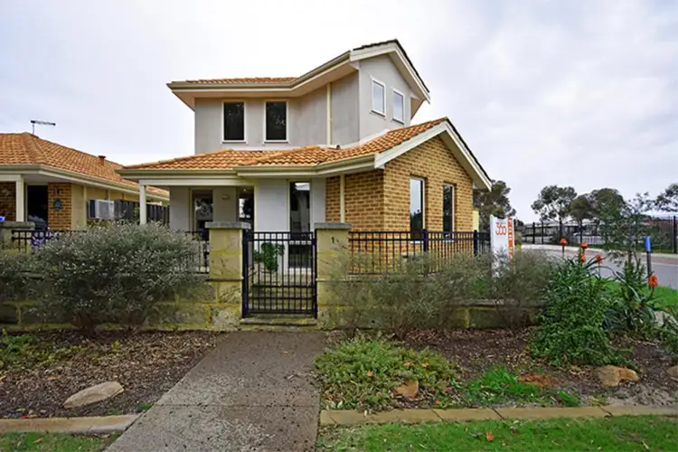 1 Skye Lane, Ellenbrook WA 6069
