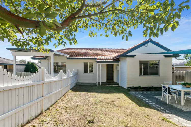 74 Barnes Street, Innaloo WA 6018