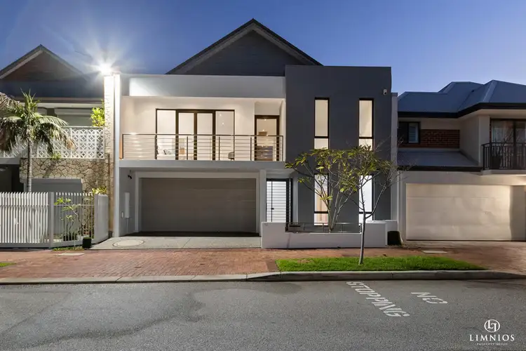 12 Kakulas Crescent, Northbridge WA 6003