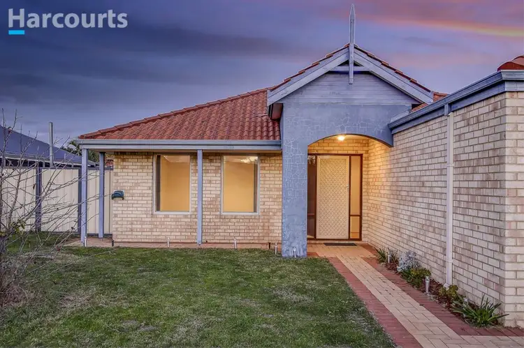 6 Montgomery Drive, Success WA 6164