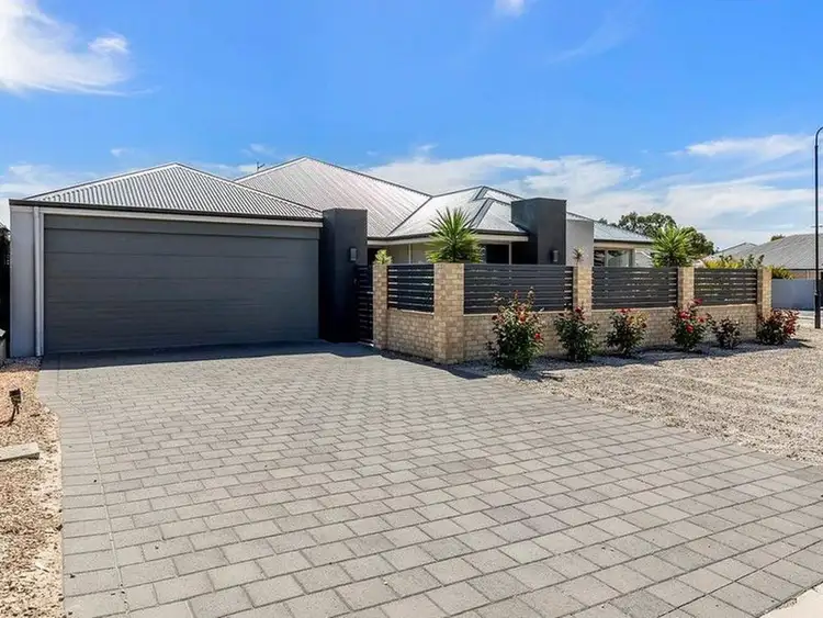 10 Larwood Crescent, High Wycombe WA 6057