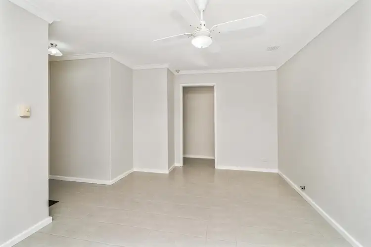 Sixth view of Homely house listing, 7/16 Leiden Place, Forrestfield WA 6058