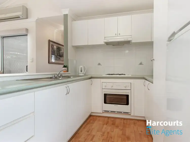 Sixth view of Homely unit listing, 2/112 Parkin Street, Rockingham WA 6168