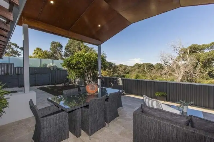 39B Hope Street, Watermans Bay WA 6020