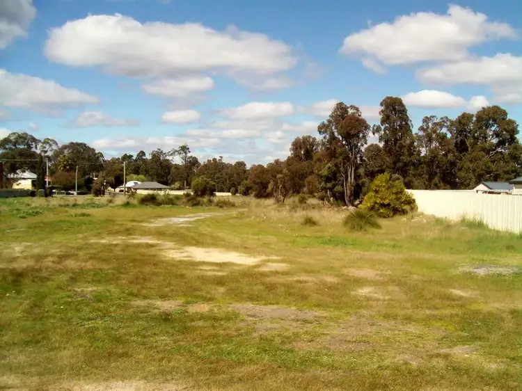 70 Porter Street, Collie WA 6225