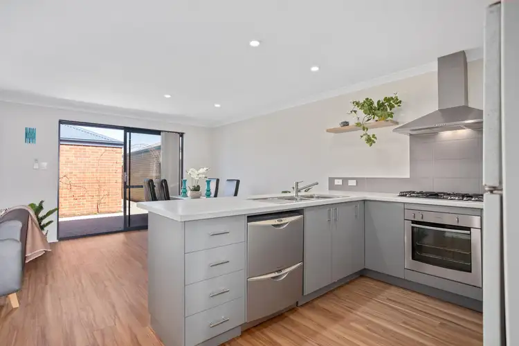 Fourth view of Homely house listing, 6 Wolfson Way, Piara Waters WA 6112