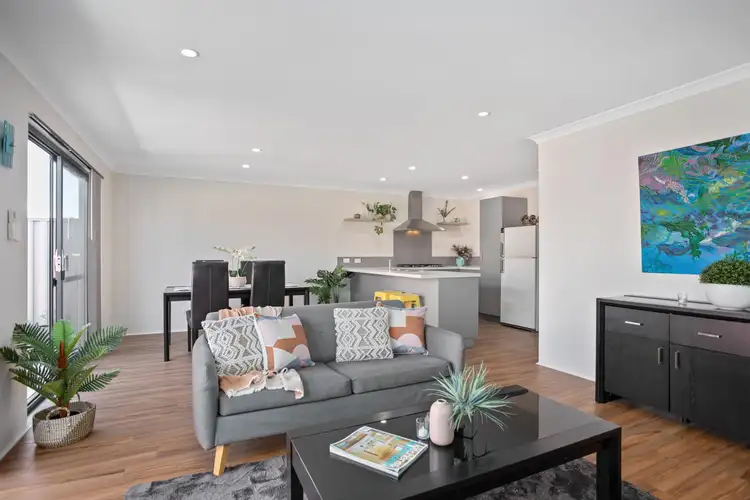 Sixth view of Homely house listing, 6 Wolfson Way, Piara Waters WA 6112