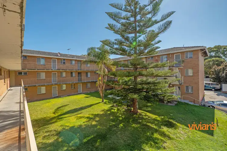 7/4 Southend Road, Hamilton Hill WA 6163