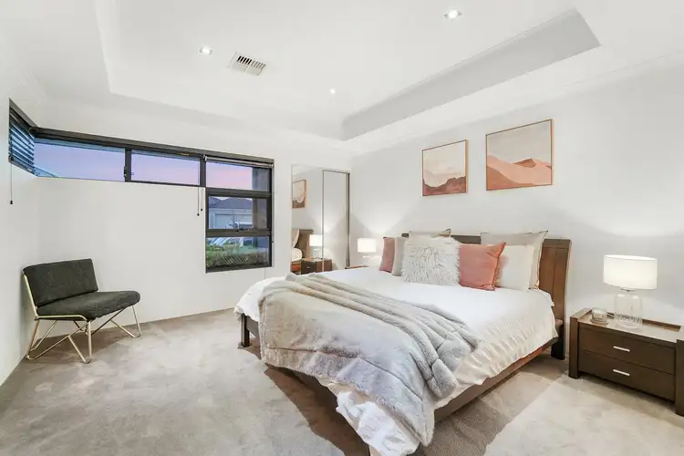 Seventh view of Homely house listing, 33 Honeymyrtle Turn, Stirling WA 6021