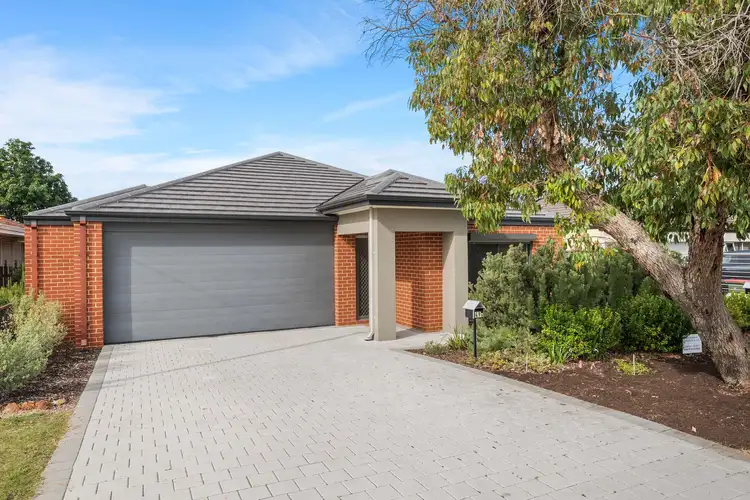 49a Surrey St, Dianella WA 6059