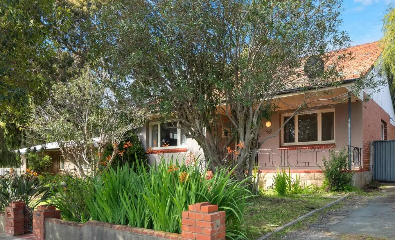 Main view of Homely house listing, 10 Collick Street, Hilton WA 6163