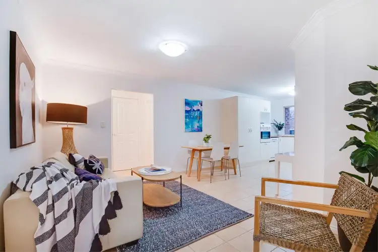 Fifth view of Homely villa listing, 1/52 Boronia Street, Innaloo WA 6018