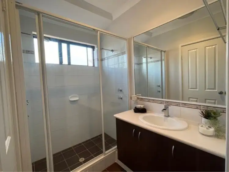 Seventh view of Homely house listing, 1 Cotter Loop, Success WA 6164