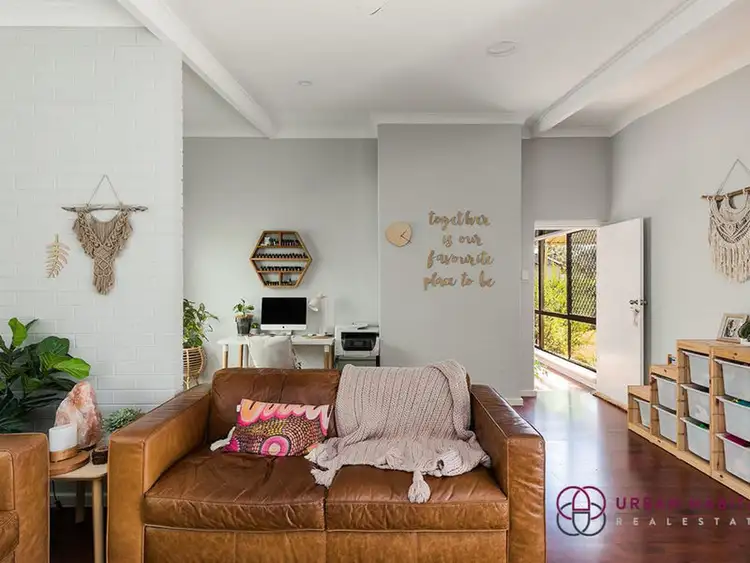 Fifth view of Homely house listing, 4 Jecks Place, Orelia WA 6167