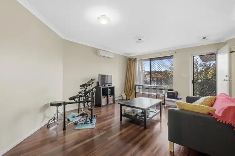 Fifth view of Homely house listing, 9 Hastie Close, Brookdale WA 6112