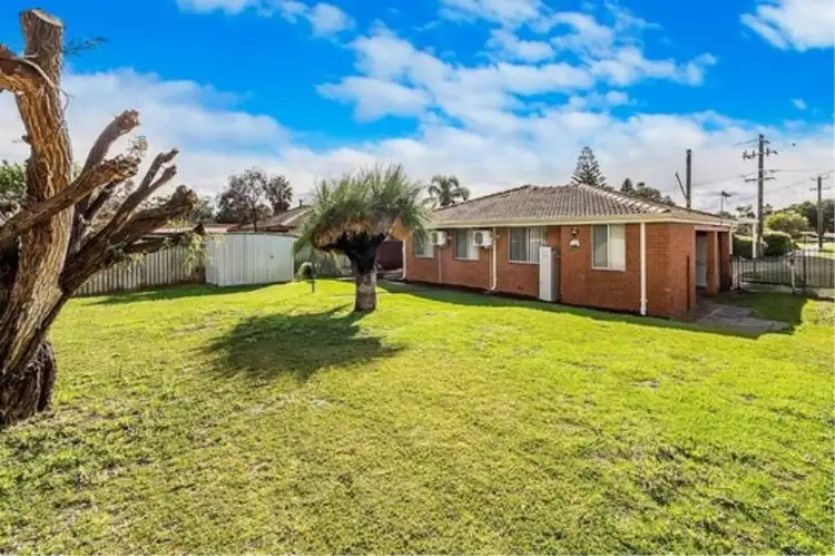 16 Breaden Drive, Cooloongup WA 6168