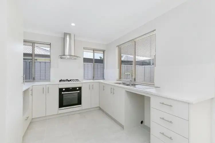 Sixth view of Homely house listing, 2, 21 Beaconsfield Street, St James WA 6102