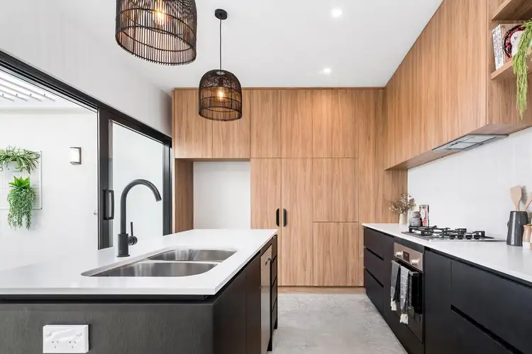 #8/13 Bold Court, Leederville WA 6007
