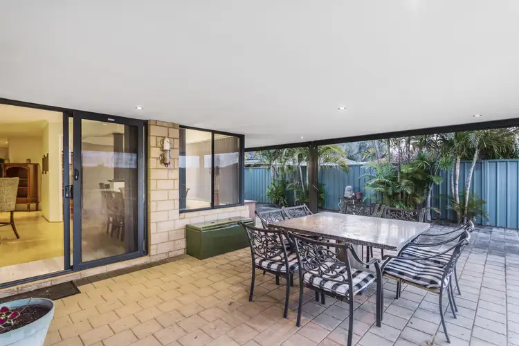 24 Brockwell Parkway, Landsdale WA 6065