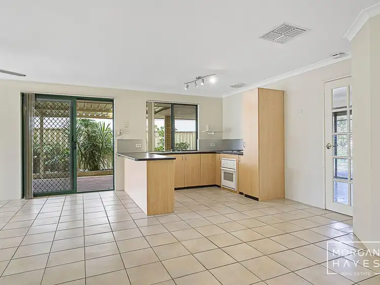 Fifth view of Homely house listing, 5 Bree Close, Atwell WA 6164