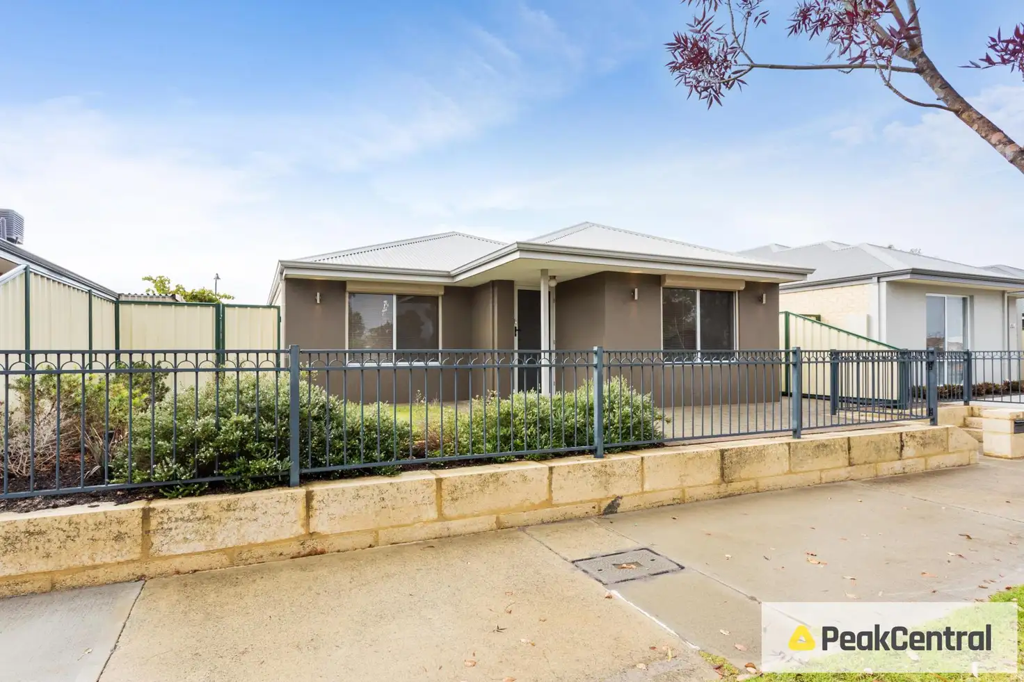 Main view of Homely house listing, 233 Wentworth Parade, Success WA 6164