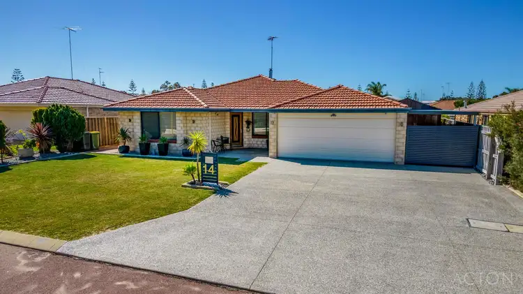 14 Waxflower Vista, Halls Head WA 6210