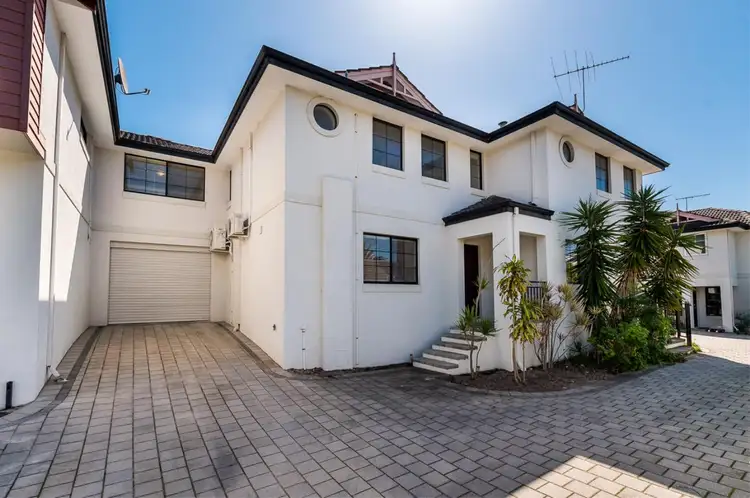 2/74 Central Avenue, Maylands WA 6051