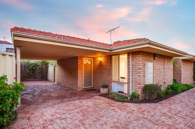 2/108 Salvado Road, Wembley WA 6014