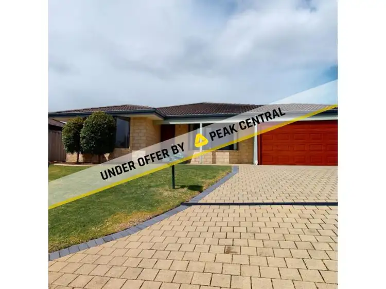 8 Nenagh Close, Orelia WA 6167